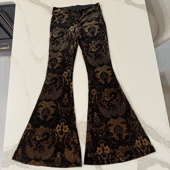 Free People Maura Printed Velvet Flare Pull On Pants Womens XS Brown FloralMulti - Picture 4 of 11